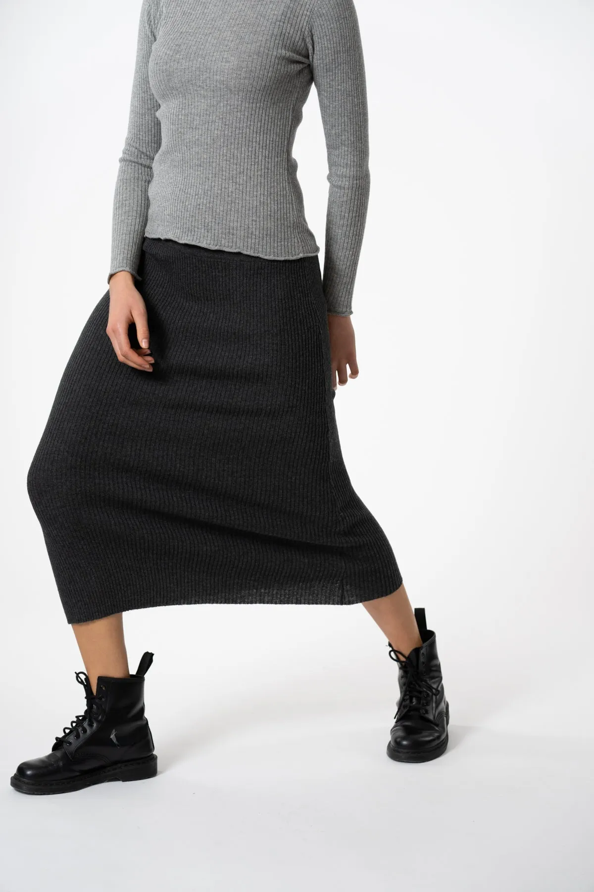 Merino Rib Skirt In Charcoal Grey