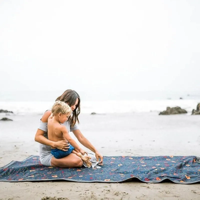 Outdoor Blanket - (5 x 7)